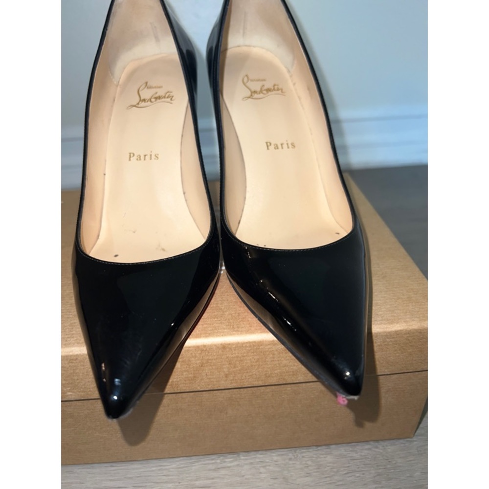 Christian Loboutin 85mm Kate Pump - Picture 3 of 8